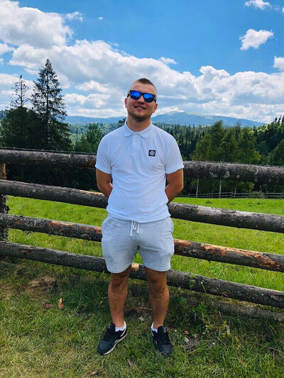  ,   Andre, 28 ,   ,   