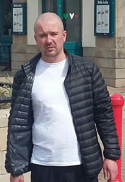  ,   Andrej, 41 ,     , c 