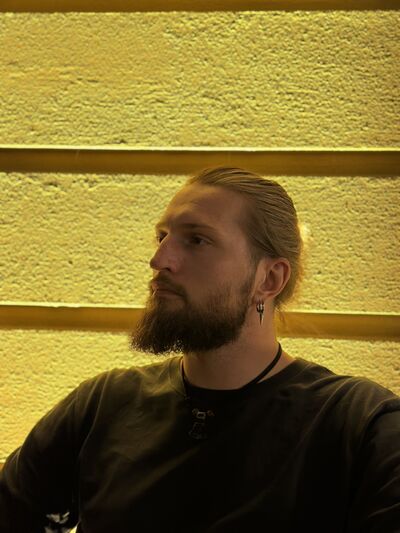  ,   Dzianis, 34 ,   