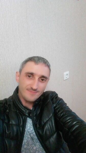  ,   Anton, 39 ,   ,   , c 