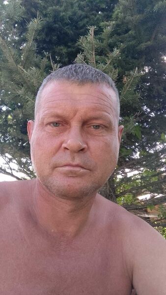  ,   Artyom, 43 ,   c 