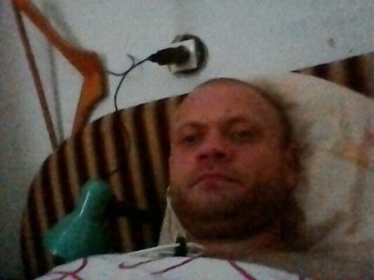  ,   Anton, 42 ,   