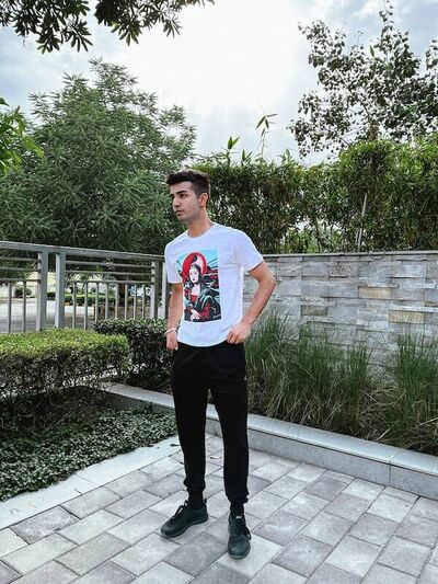  ,   Vardan, 26 ,   ,   