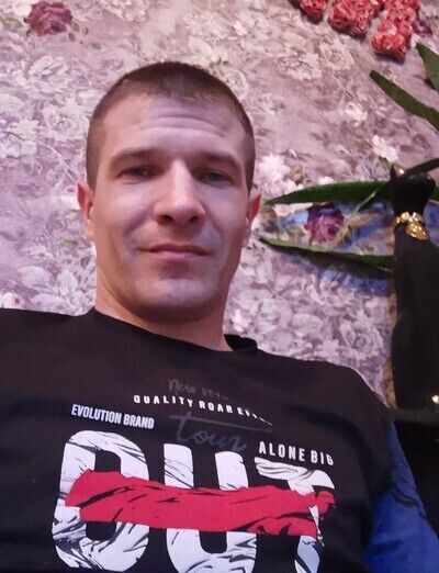 ,   Sergei, 36 ,   ,   , c 