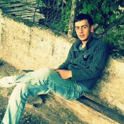  ,   Levani, 33 ,   