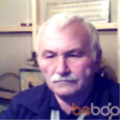  3237083  Roman, 72 ,    