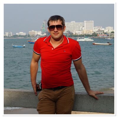  ,   Oleg, 43 ,   