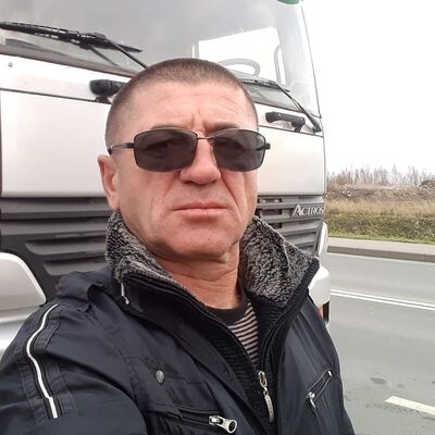  ,   Gaioz, 39 ,   ,   