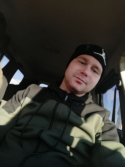  ,   Anton, 27 ,   ,   , c 