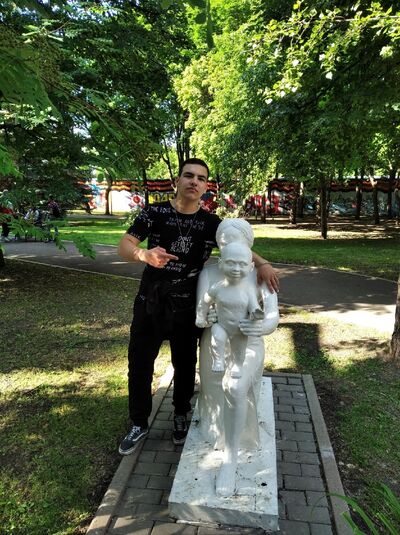  ,   Evgeny, 33 ,   ,   