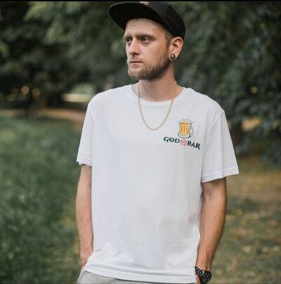 ,   Pavel, 32 ,   ,   