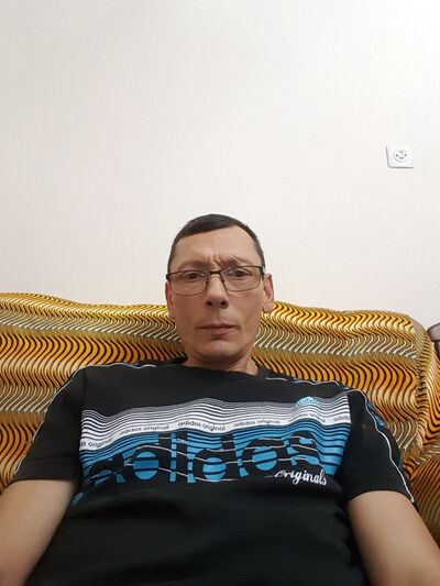  ,   Vlad, 51 ,   