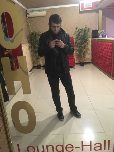  ,   Zaur, 35 ,   ,   , c 