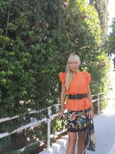  29919263  Queen, 42 ,    Limassol