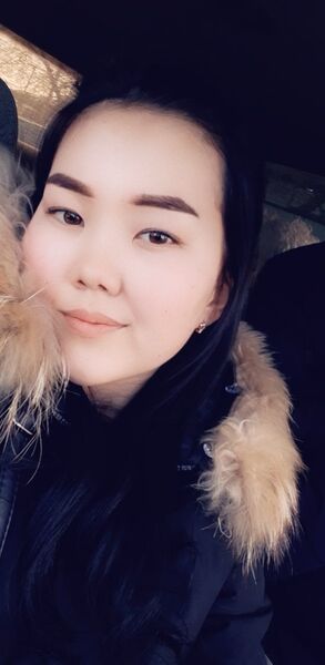  ,   Adelina, 24 ,  