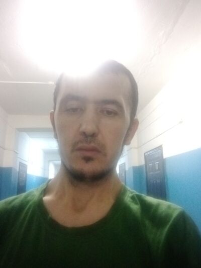  ,   Zakir, 25 ,   ,   