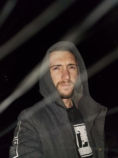  ,   Vlad, 33 ,   ,   , c 