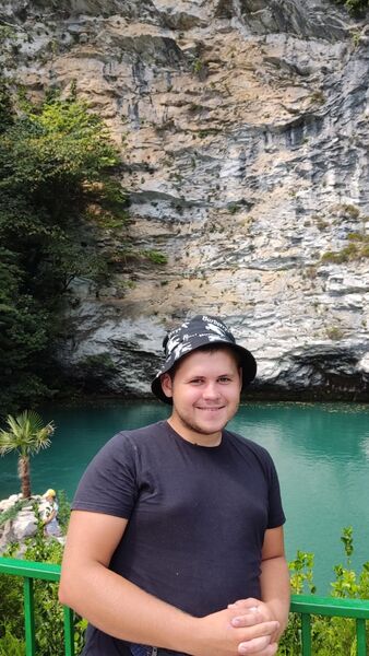  ,   Mikhail, 25 ,   ,   , c , 