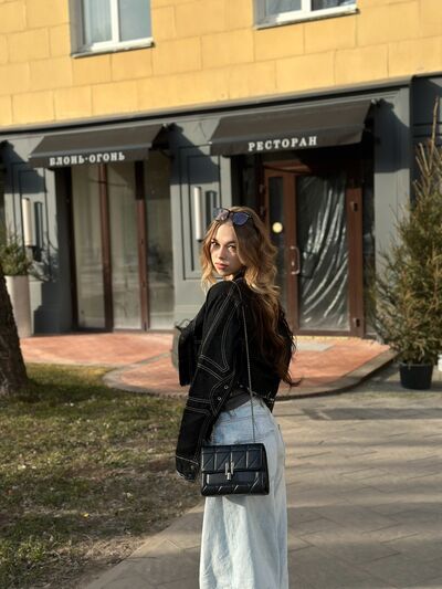  --,   , 23 ,     , c 