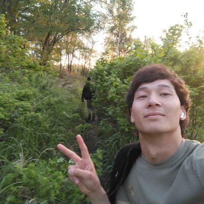  ,   Doniyor, 21 ,   ,   