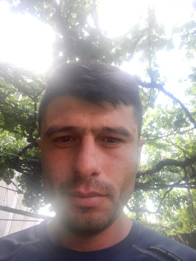  ,   Andranik, 40 ,   ,   