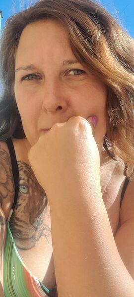  Oldenburg,   Julia, 40 ,   c 