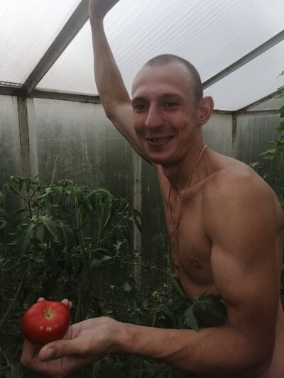 ,   Semyon, 32 ,   ,   