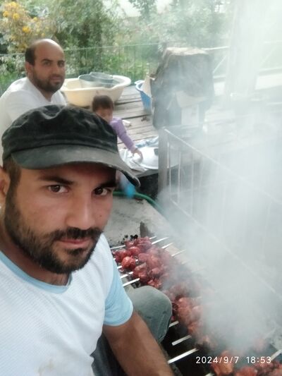  ,   Ruslan, 37 ,   ,   , c 