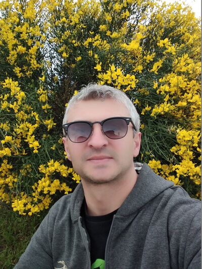  ,   Mamukela, 37 ,   ,   , c 