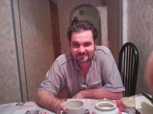  ,   Alex, 53 ,   
