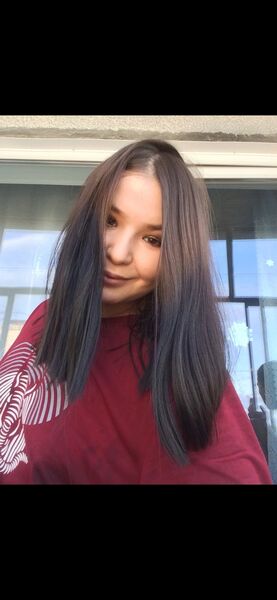  ,   Alexandra, 25 ,   c 