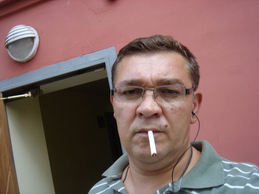  ,   Mike, 56 ,   