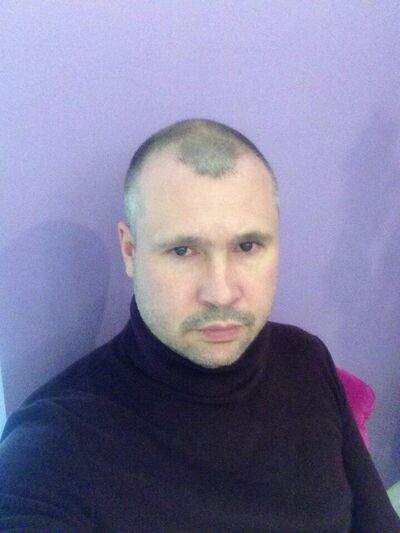  ,   Mikhail, 49 ,   ,   , c 