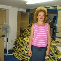  ,   Inna, 56 ,  