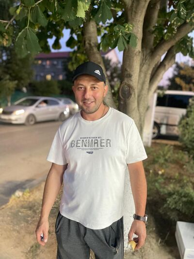  ,   Mihail, 41 ,   ,   