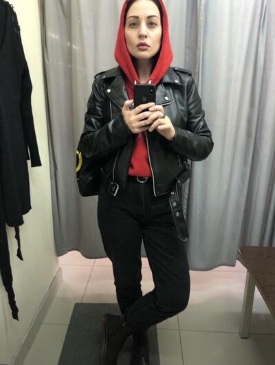  -,   Anastasia, 38 ,   ,   