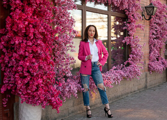  ,   Lilya, 43 ,   ,   , c 