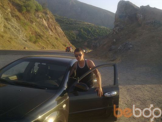  ,   Farik, 35 ,  