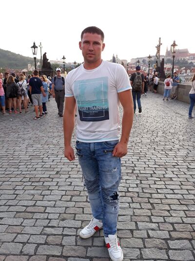  ,   Andrei, 33 ,   ,   , c 