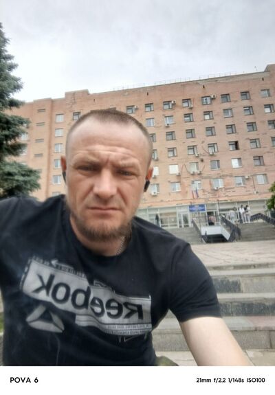  ,   Sergei, 38 ,   ,   