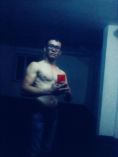  ,   SHUKURULLO, 29 ,   