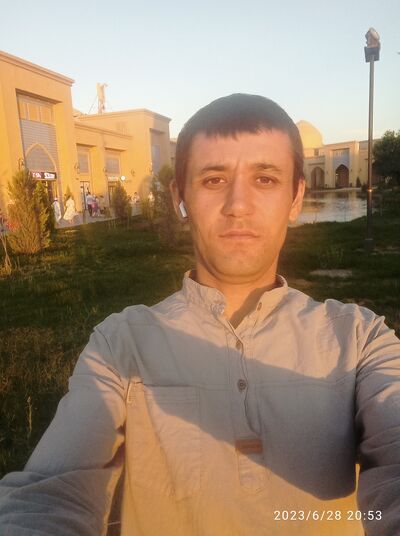  ,   Maks, 33 ,   ,   , c , 