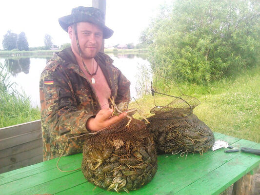 ,   Andrei, 44 ,   ,   