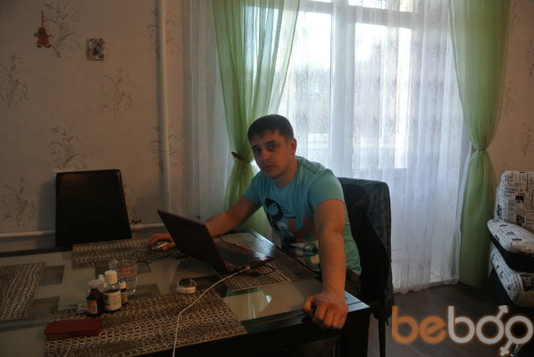  ,   Yan, 42 ,  