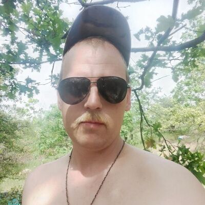  ,   Konstantin, 34 ,   ,   