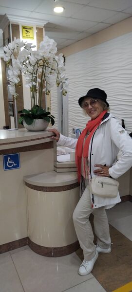  ,   Nina, 64 ,   c , 