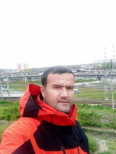  ,   Parviz, 39 ,   ,   