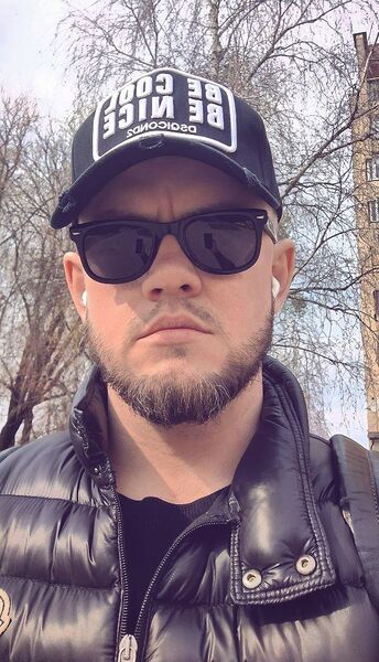  ,   Mikhail, 35 ,   ,   , c , 
