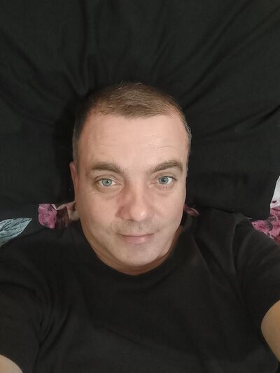  Burton Latimer,   Vytas, 46 ,   ,   