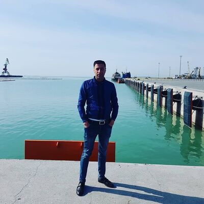  ,   Ramin, 42 ,   ,   , c 